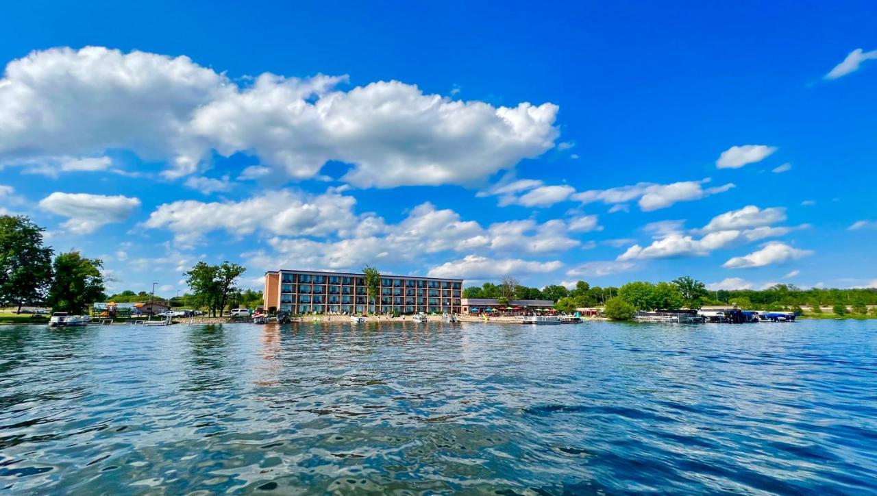 Holiday Inn Detroit Lakes By Ihg Zewnętrze zdjęcie
